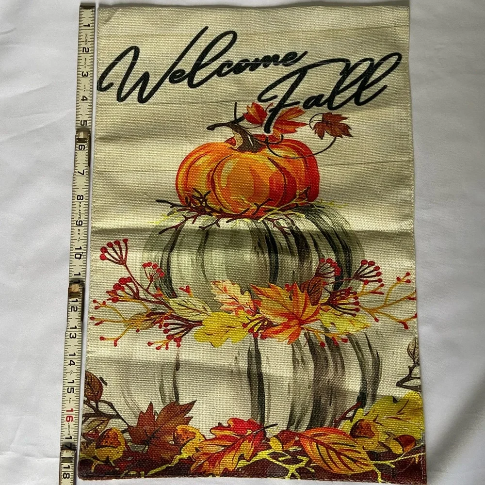 Welcome Fall Garden Flag - Picture 1 of 2